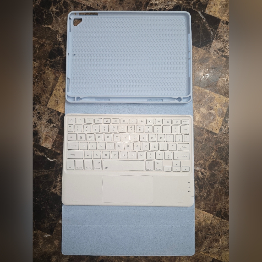 Bluetooth Keyboard Casefor Tablet